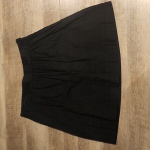 Loft Pleated Bottom Mini Skirt. Size 4